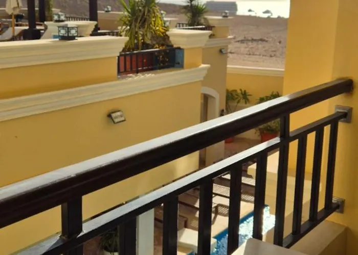 Apartment Modern With Sea View Und Large Roof Terrace *